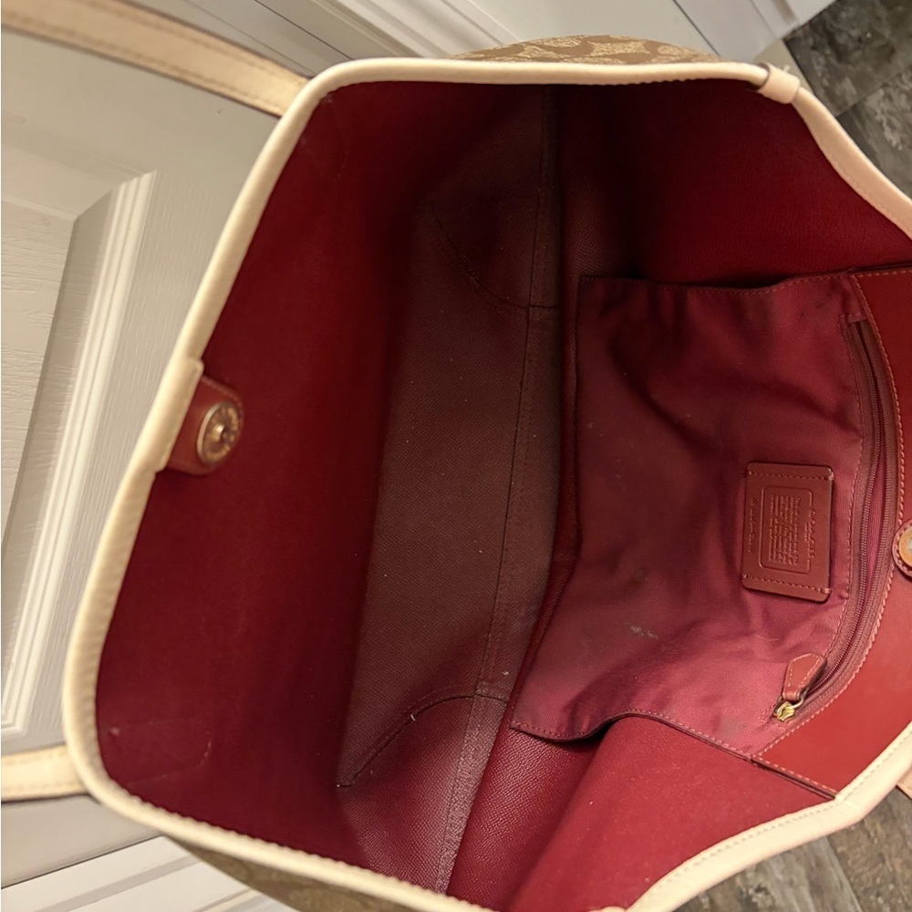 Coach Brown Tote with Red and Orange Love Print - Picture 6 of 9